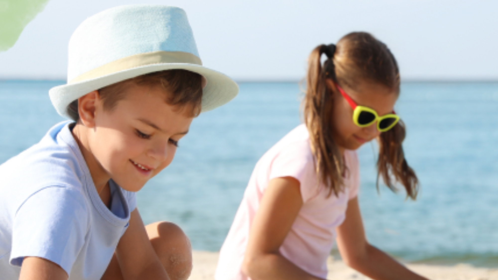 Bild Kinder Sand spielen